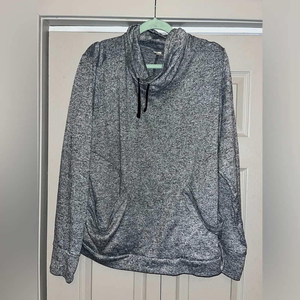 Like new old navy active sweatshirt